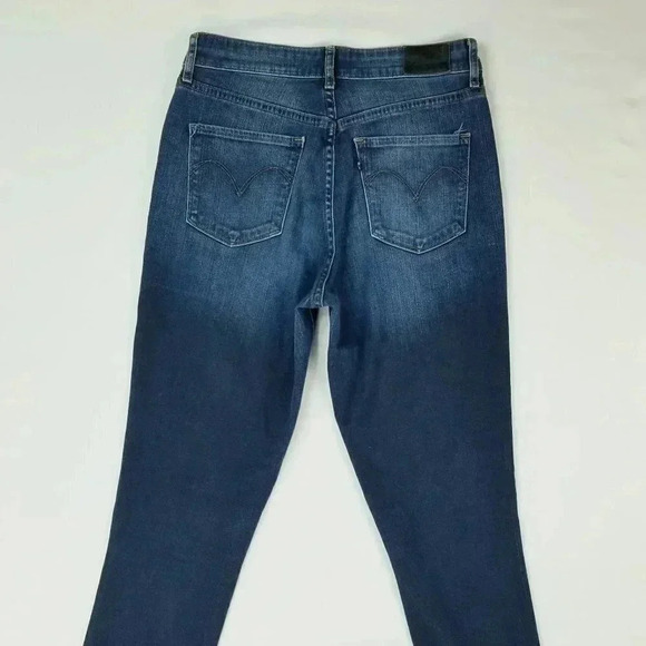 Levi's 28 High Rise Skinny Women's Blue denim Jeans Size 28X29 - Picture 1 of 12